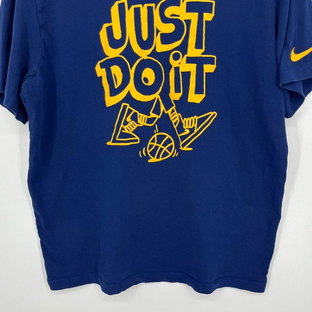 Nike Mens Dri-FIT Just Do It Basketball Graphic T-Shirt Navy Blue Large